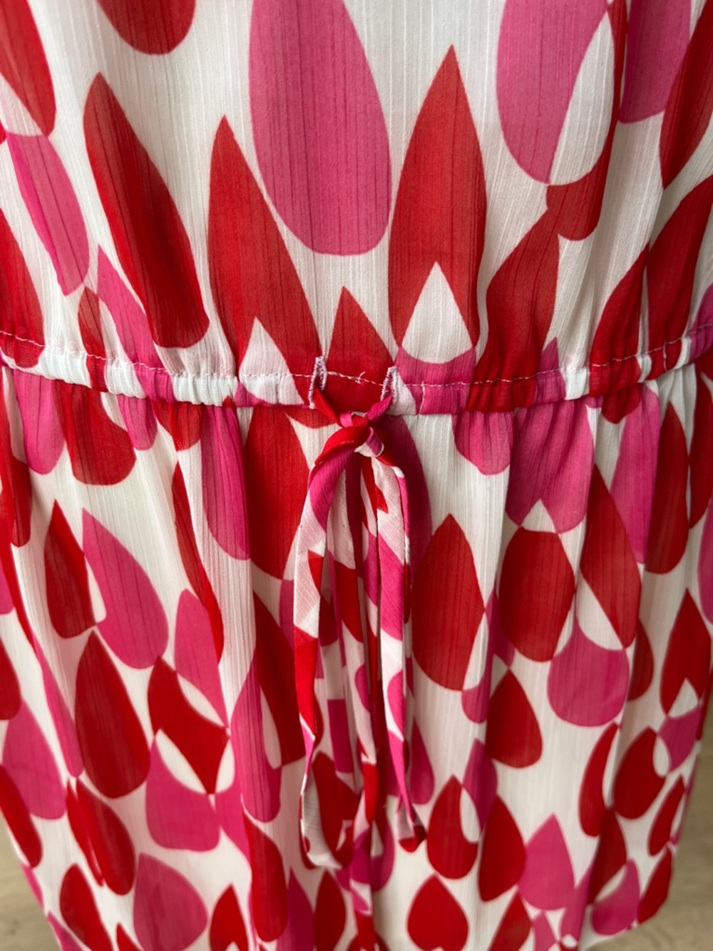 Sleeveless Pink & Red Patterned Mini Dress with Ruffle Collar and sleeve caps - Picture 4 of 11
